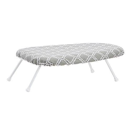 Amazon Basics Asse da stiro da tavolo con gambe pieghevoli, copertura rimovibile, Traliccio, Chevron, 59.9 x 36.3 x 18 cm