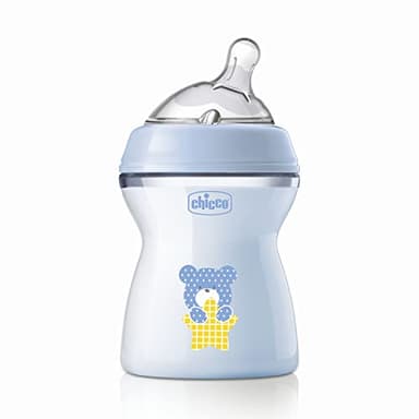 Chicco Natural Feeling Biberon Anticolica 2 Mesi + da 250 ml, Biberon con Tettarella in Silicone Morbida e Flessibile, Adatto per Allattamento Misto, Flusso Medio, 1 Pezzo, Colore Azzurro