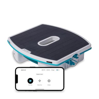 Dolphin Skimmi è uno skimmer automatico per piscina con funzione Bluetooth in grado di pulire la superficie dell'acqua con sensori intelligenti a carica solare