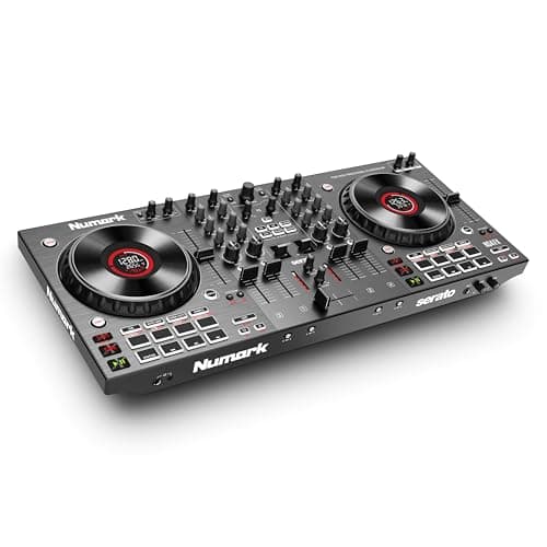 Numark NS4FX – Console DJ a 4 canali, con jog wheel touch a display, pad Performance, effetti, uscite Booth e Main e Serato DJ Lite incluso