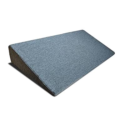 Cuscino ortopedico, cuneo posturale per letto o divano per circolazione sanguigna o reflussi con tessuto anallergico. Cuscino per migliorare la lettura. Poggia schiena letto triangolare 45X80 Cm