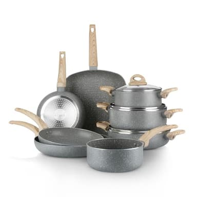 KASANOVA Batteria di Pentole Mrs Wood Antiaderente in Alluminio, Adatta a Tutti i Piani Cottura, Coperchi in Vetro, Cottura Rapida e Uniforme (11 pezzi)
