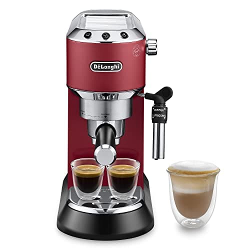 De'Longhi Dedica EC685.R Macchina Caffè Espresso Manuale, Caffè Polvere o Cialde E.S.E., Montalatte classico per Cappuccini, Spegnimento Automatico, Serbatoio 1L, Filtro Singolo/Doppio, Rosso