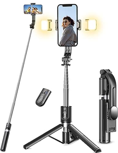 Bastone Selfie Treppiede Migliorato- 2 Luce di Riempimento, 114 CM Selfie Stick Treppiede per Telefono Extra Lungo con Telecomando Staccabile Compatibile con iPhone Samsung Smartphones