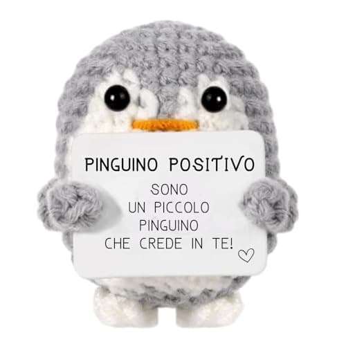 Pinguino Positivo© | Regalo Originale e Divertente | Idea Simpatica | Festa Bambini Ragazzi | Compleanno Bimba Bimbo| Decorazione Cameretta| Amigurumi Casa | Bambola Umoristica | Peluche Motivazionale