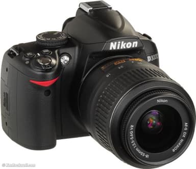 Nikon D3000 fotocamera Reflex con obiettivo 18-55 VR, colore nero