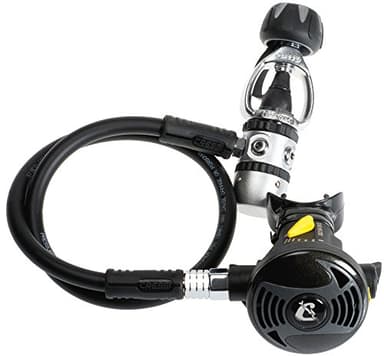 Cressi Ac2 Xs2-Int, AC2/XS2 Erogatore per Immersioni con atacco INT Unisex-Adulto, Nero, Unica